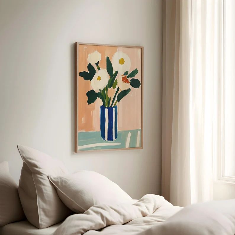 Modern Bouquet in Blue Vase| Single Frame